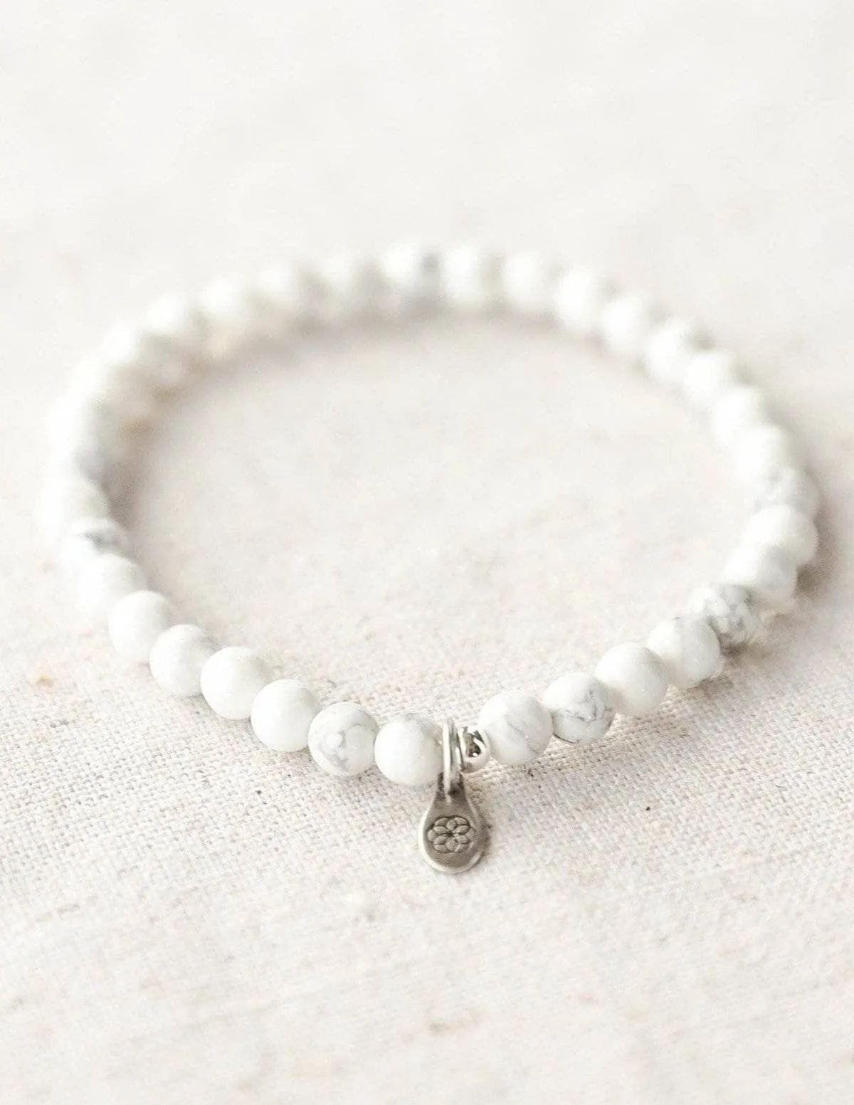 Howlite Mini Gemstone Bracelet