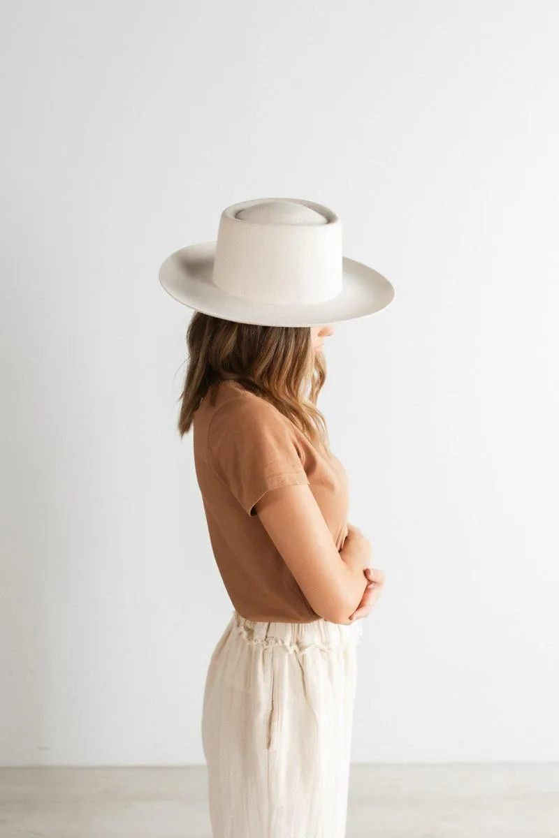 Ty Upturned Brim Hat - Off White