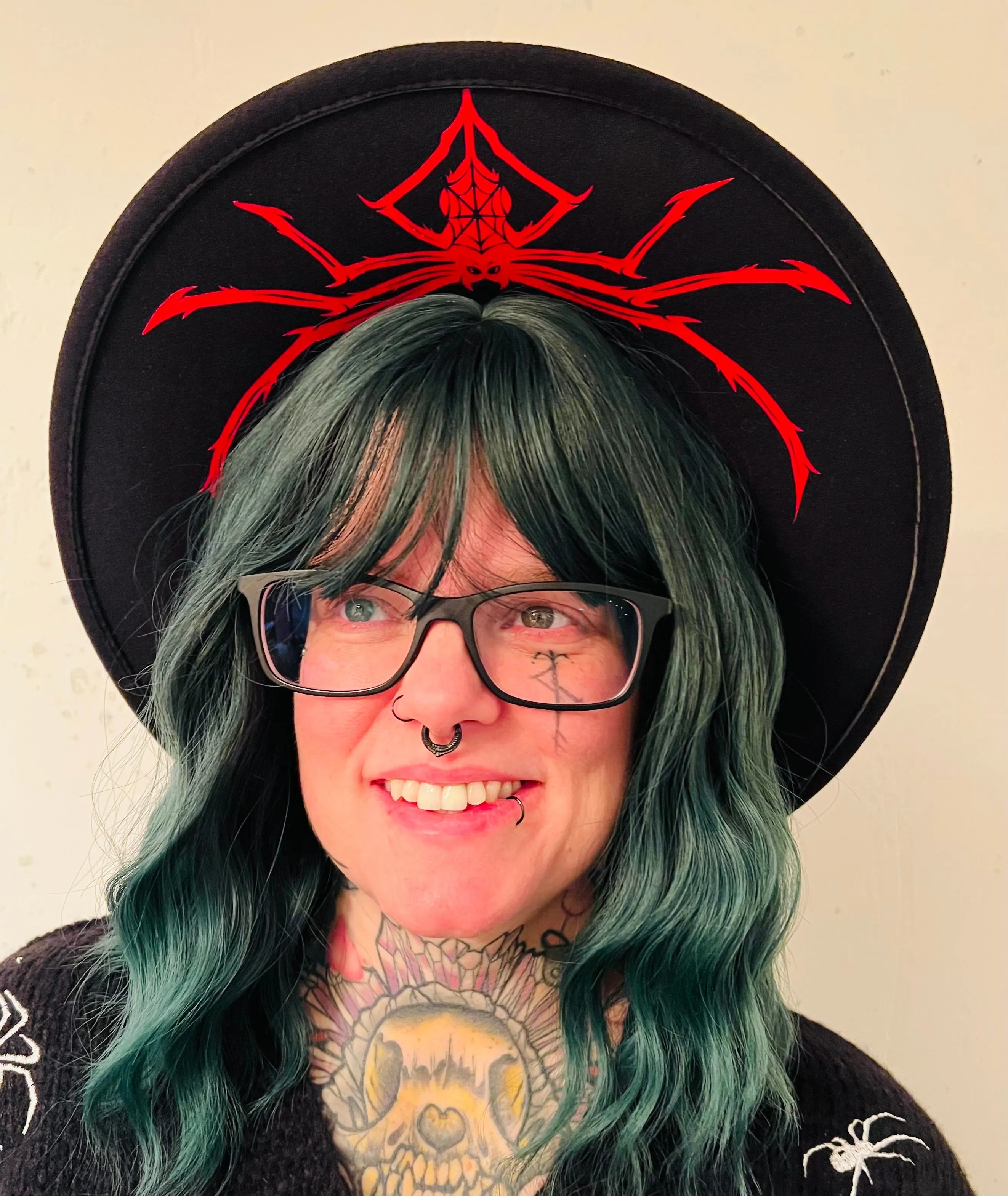 Vegan Felt Hat - XL Brim - Spider Crown