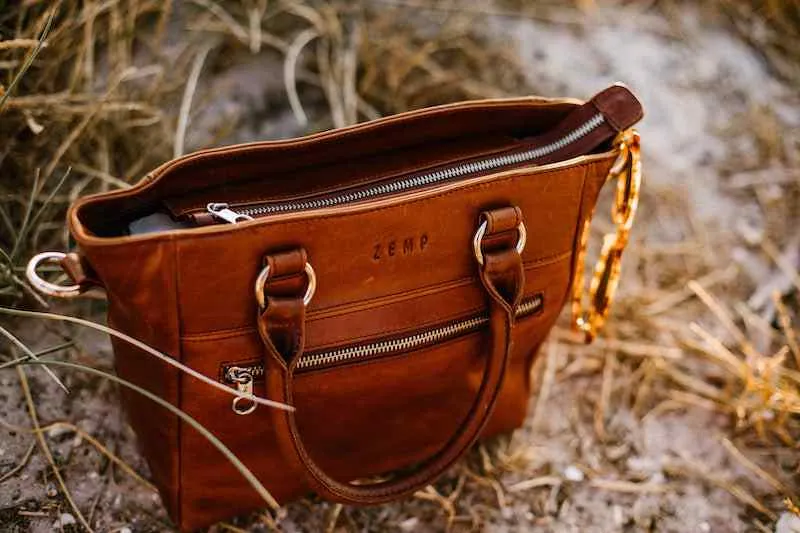 Zemp Paris Grab Handbag | Waxy Tan
